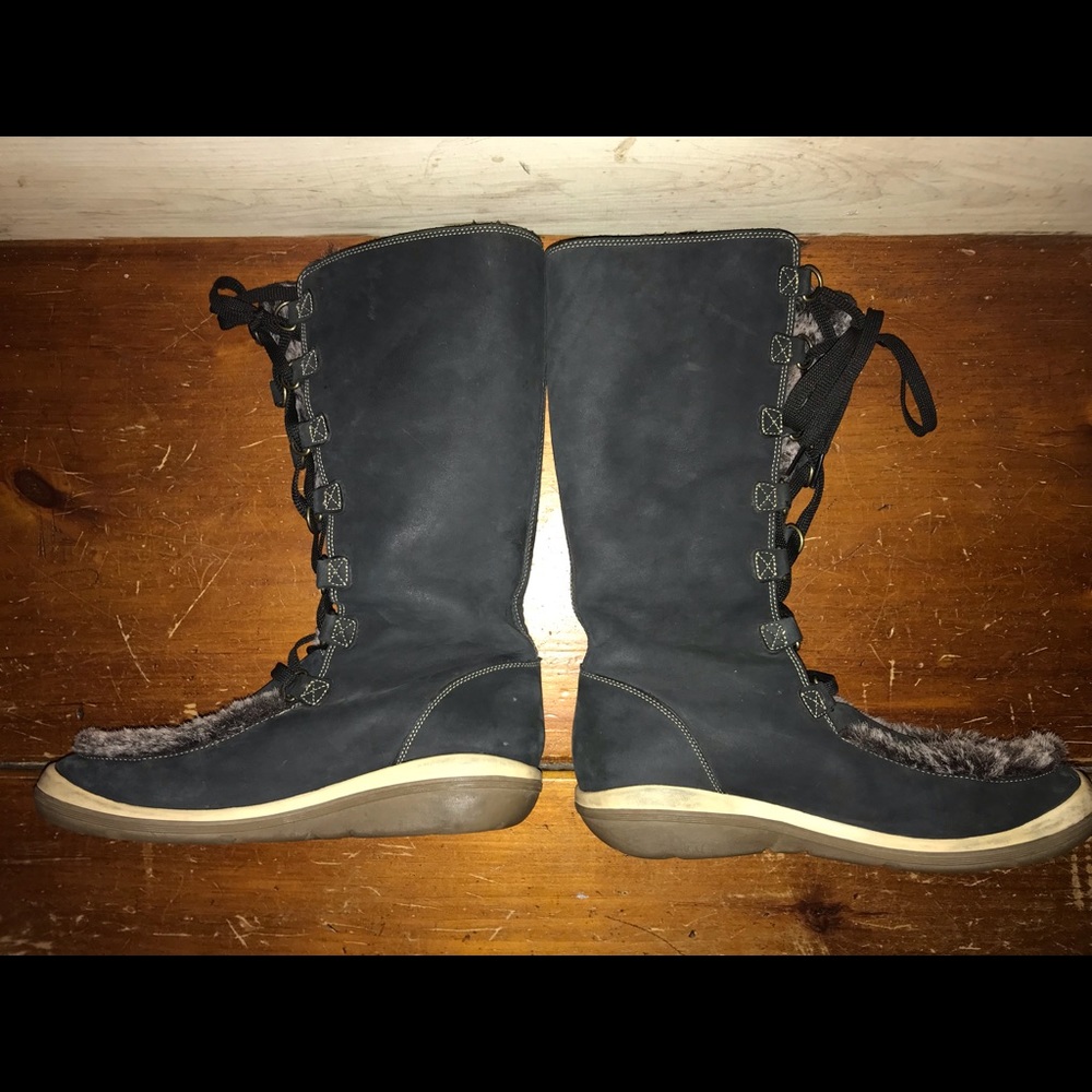 Women’s Timberland Kickadilla Black Suede Boots - Picture 3 of 8